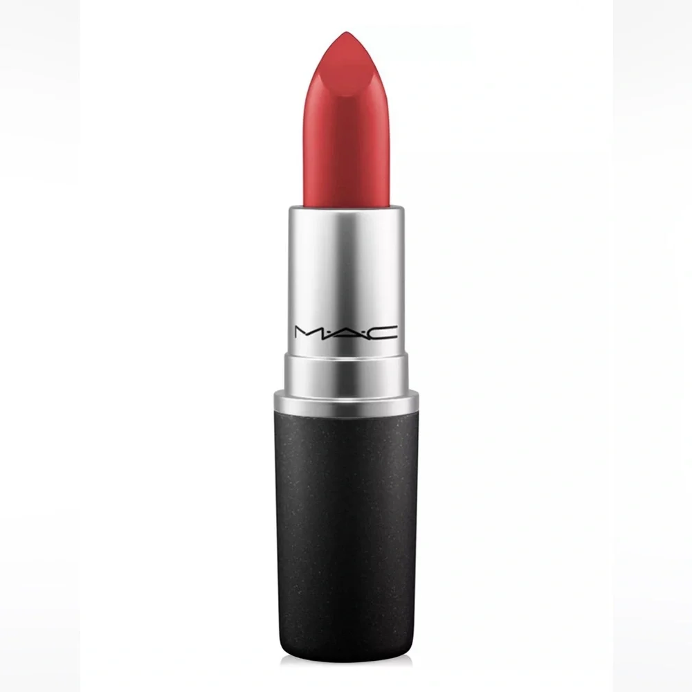 MAC Cosmetics Amplified Lipstick “Dubonnet”
